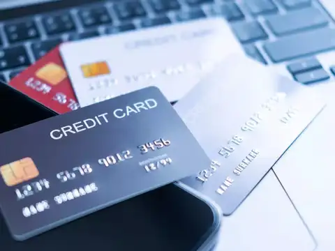 How Many Credit Cards Should I Have